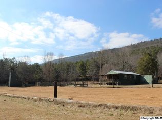 109 Owens Switch Rd, Gadsden, AL 35901