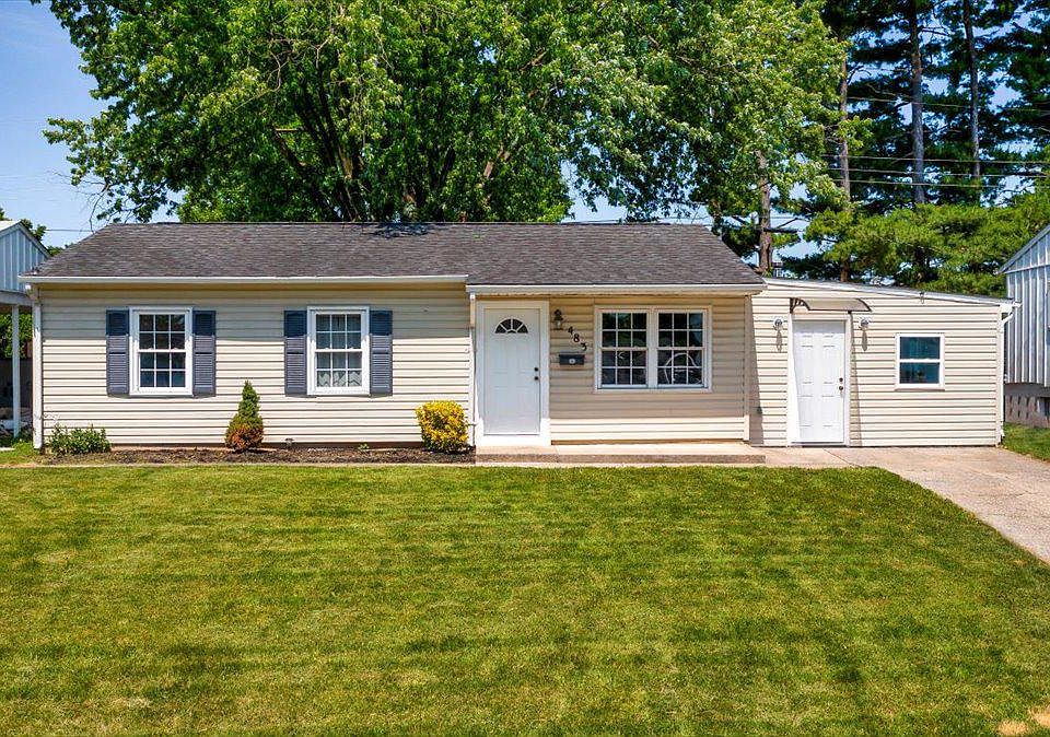 1st image of 483 Carrollton Dr