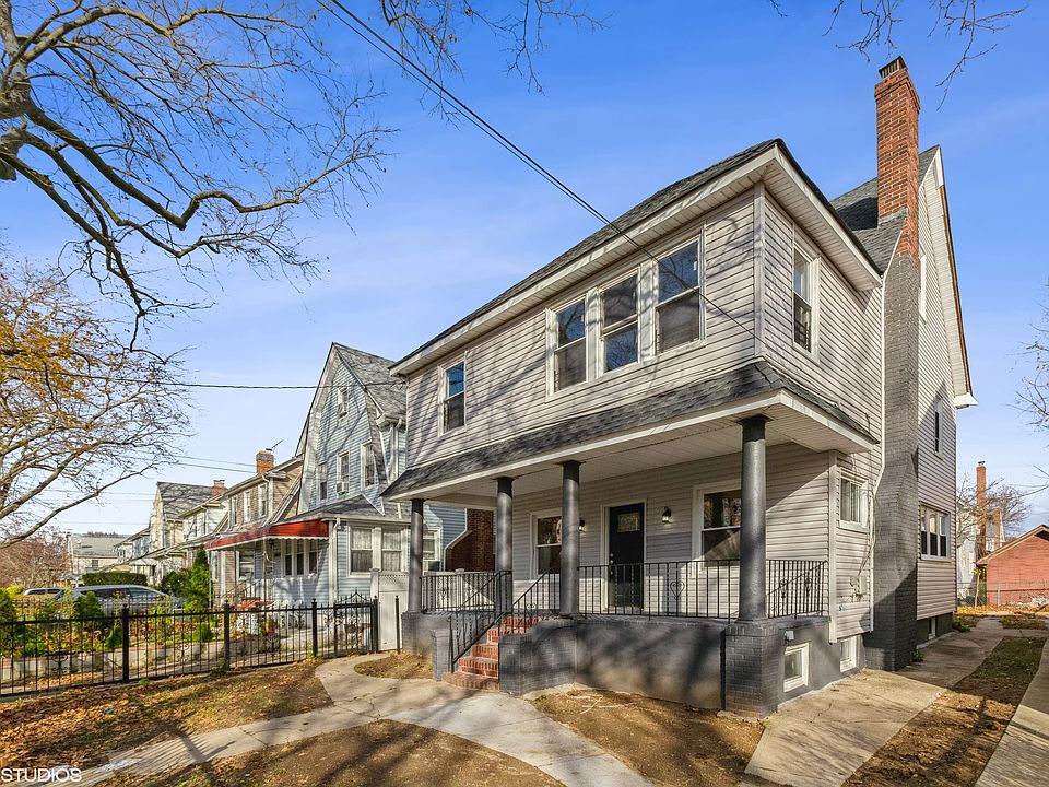 1st image of 104-31 205th St