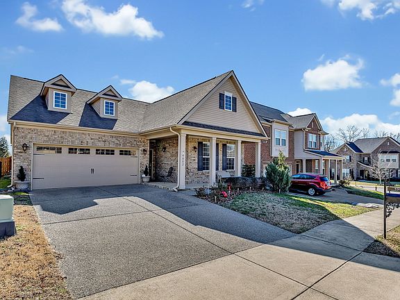 4th image of 4802 Genoa Dr