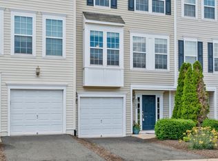 8362 Scotland Loop, Manassas, VA 20109