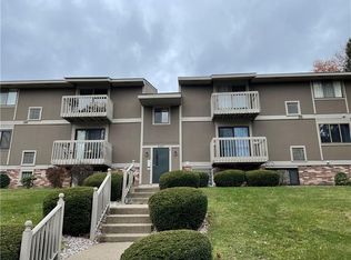 2457 Brook Ledge Rd APT 12A, Bridgeville, PA 15017