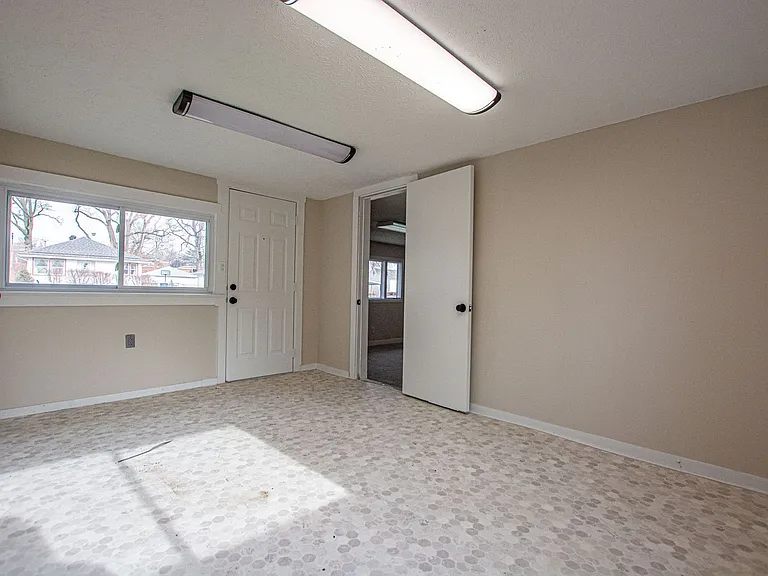 2301 Wayne St — Photo 6