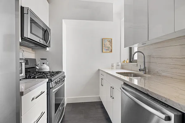 Sold by Corcoran | media 2