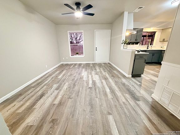5th image of 5106 Village Way