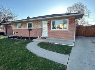 30721 Indigo St, Roseville, MI