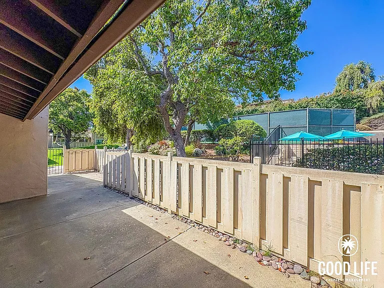 4711 Amberwood Ct — Photo 18