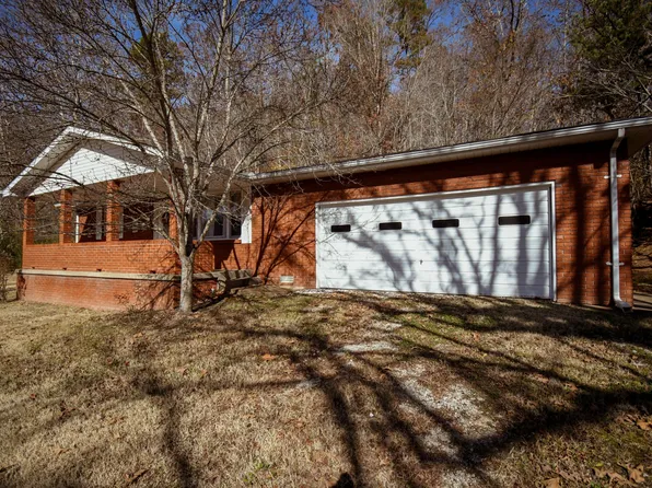 1683 Highway 50 E, Centerville, TN 37033