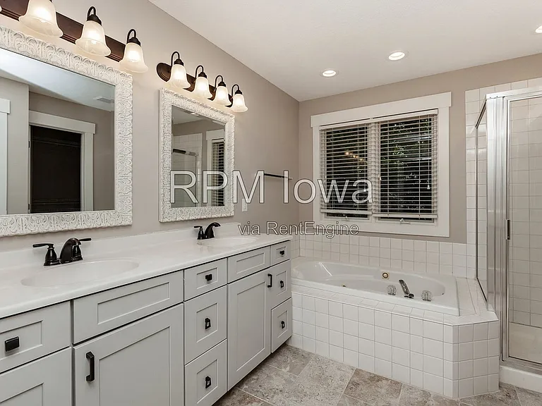 14440 Briarwood Ln — Photo 21