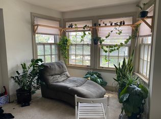 1722 Green St APT F, Philadelphia, PA 19130