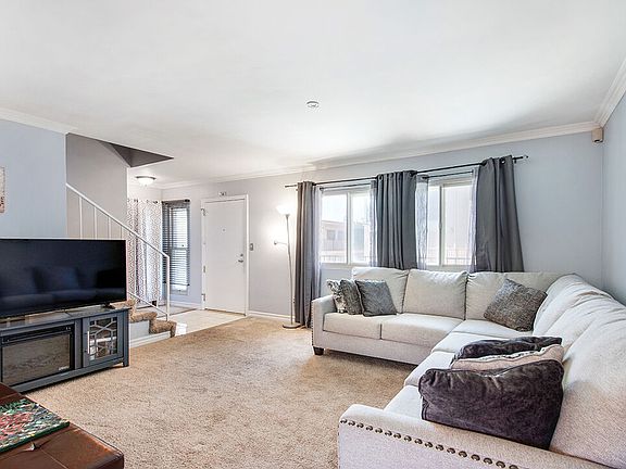 5th image of 8650 Belford Ave APT A223