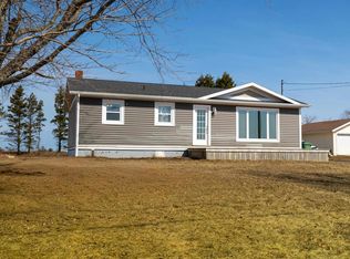 2646 Horne Cross Rd, Winsloe South, PE C1E 2R7