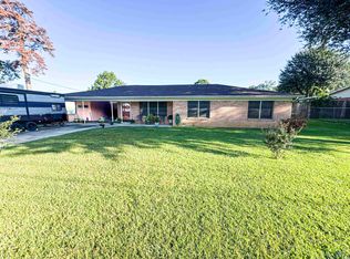 107 E Hope Dr, Longview, TX 75604