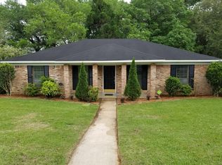 5905 Ole Mill Rd, Mobile, AL 36609