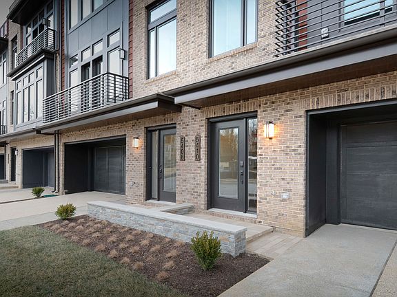 The townhomes at Grosvenor Heights