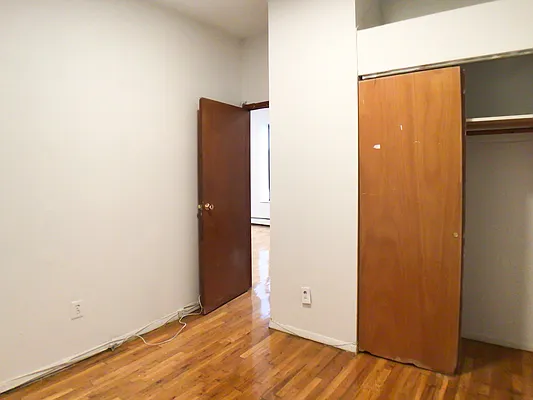 Rented by City Connections Realty | media 7