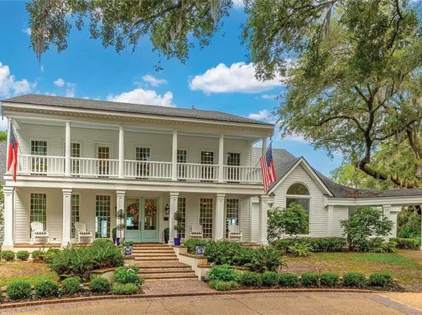 2 Orange Grove Lndg, Saint Simons Island, GA 31522