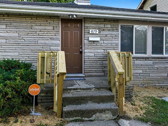 5th image of 879 E 4th Ave