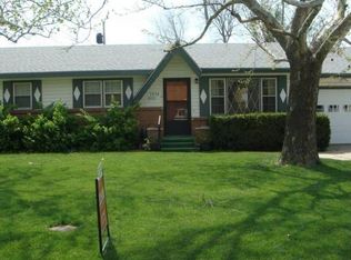 1314 Eastmoor Dr, McPherson, KS 67460