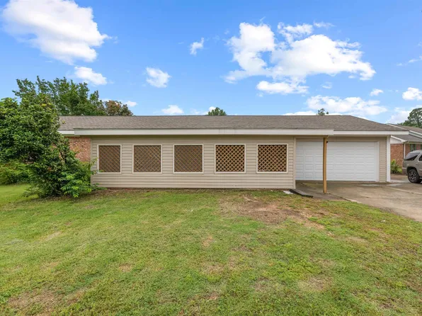 1117 Stone St, Jacksonville, AR 72076