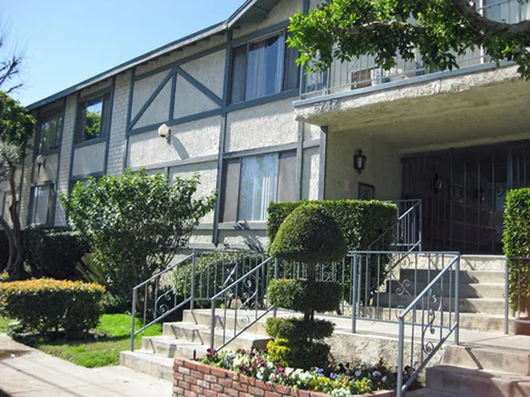 Laurel Canyon, 5747 Laurel Cyn Blvd APT 10, Valley Village, CA 91607