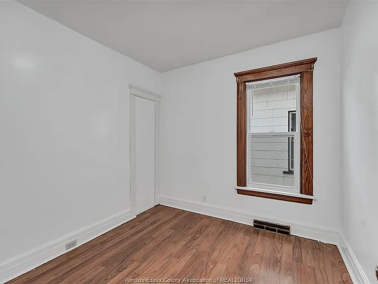 1166 Pierre Ave #UPPER — Photo 13