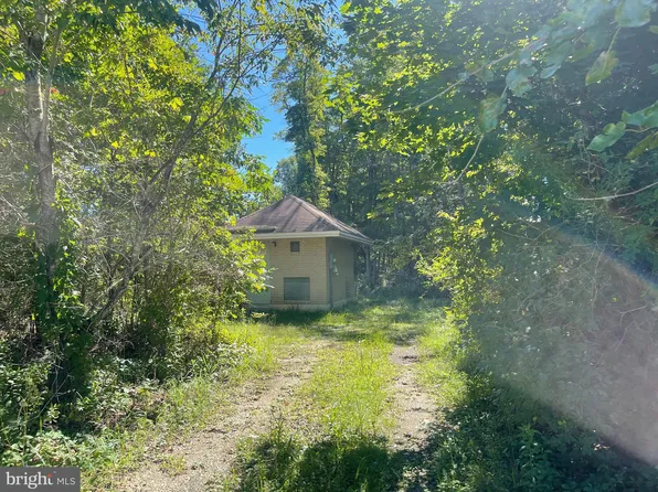 1700 Winslow Rd, Williamstown, NJ 08094