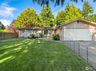 4252 Northwest Dr, Bellingham, WA 98226