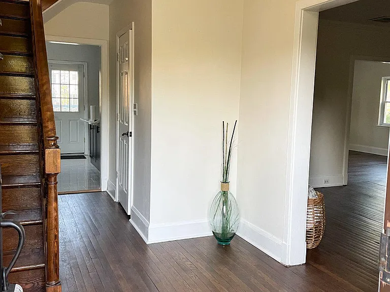 6305 E Fordham Dr — Photo 3