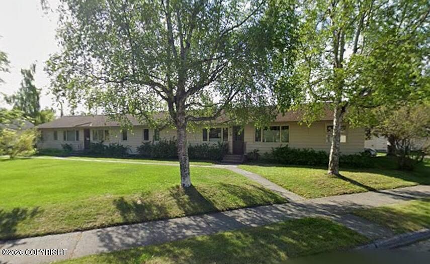 1st image of 1015 Beech Ln APT 4
