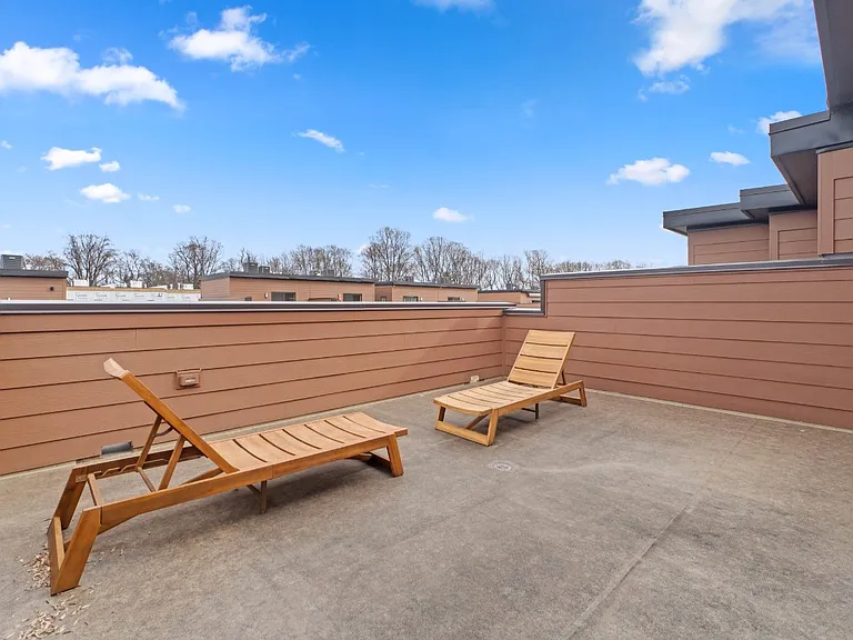3310 Woodland Phlox St — Photo 55