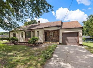 530 Fitch Rd, Rockford, IL 61109