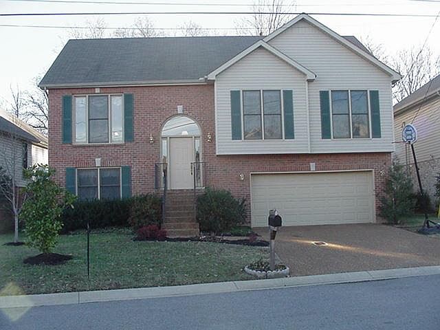 1st image of 732 Magnolia Trl