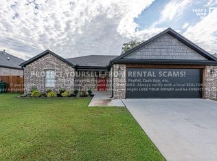 528 Brooke St, Springdale, AR 72762