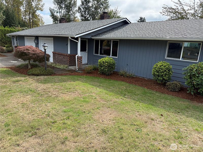 3rd image of 10135 Meadowside Lane SW