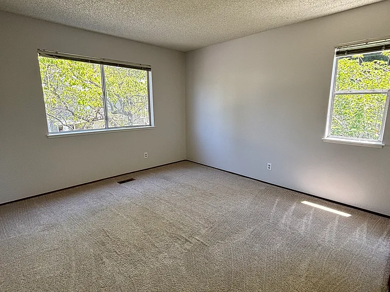 151 Stoney Creek Rd — Photo 22