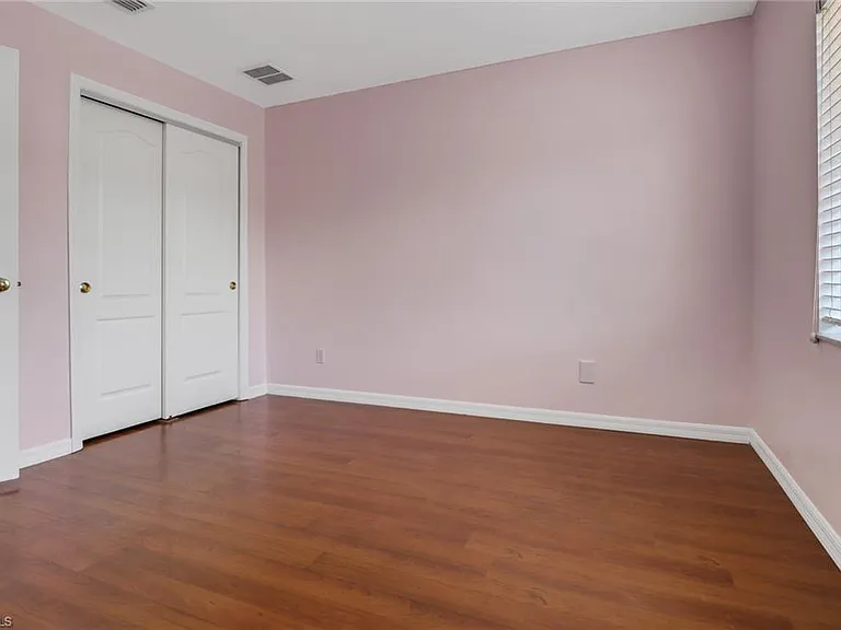 8271 Laurel Lakes Way — Photo 27
