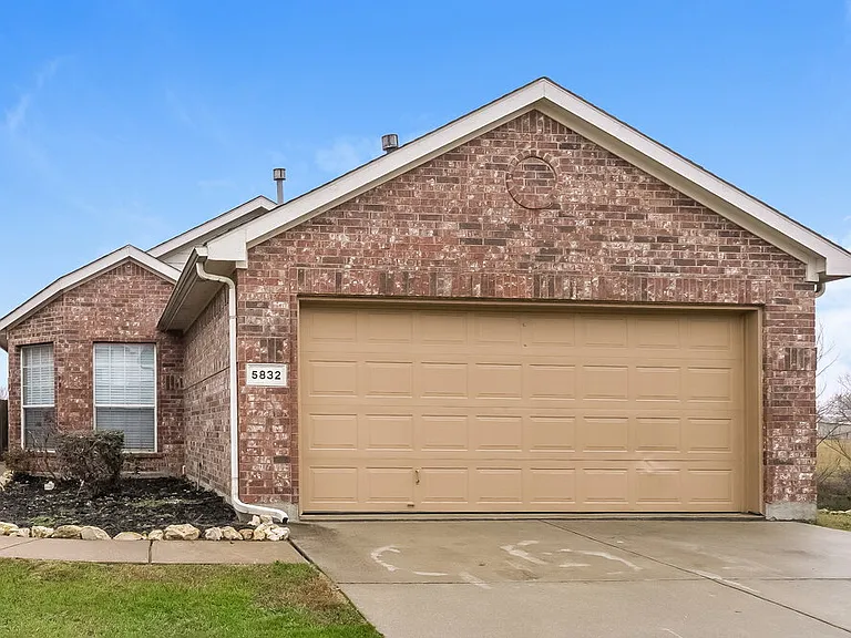 5832 Melanie Dr — Photo 1