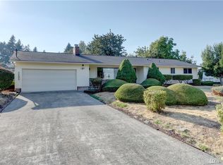 9310 Woodland Ave E, Puyallup, WA 98371