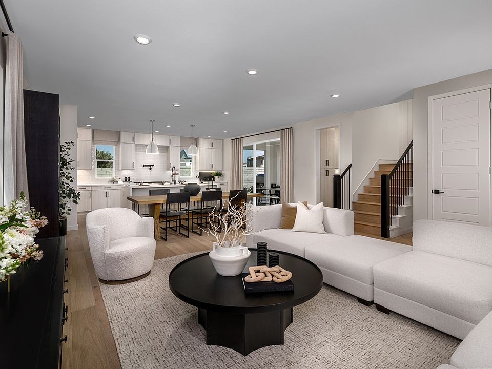 Plan 2738 Great Room