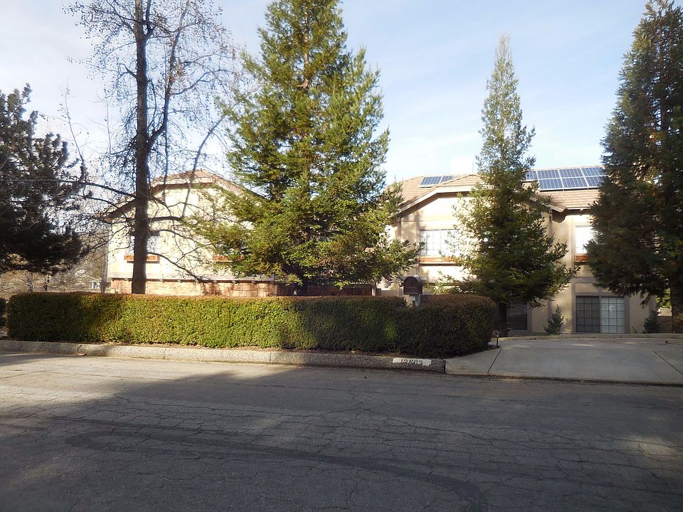 1st image of 13663 Pine View Dr