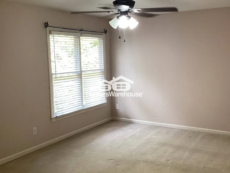 7815 Tintern Trce — Photo 39