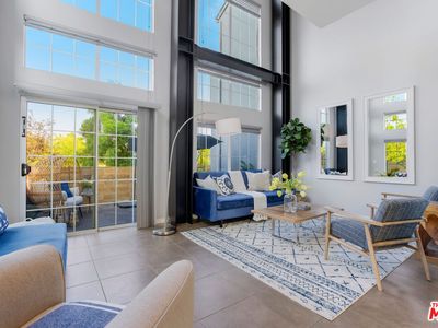 5400 Playa Vista Dr APT 9, Playa Vista, CA, 90094