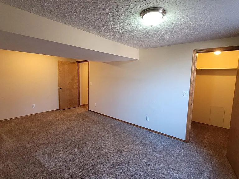 3951 W Tracy St — Photo 27
