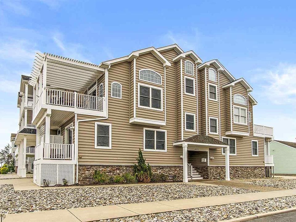 1st image of 4801 Central Ave N #Sea
