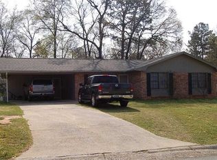 223 Randy Cir, Warner Robins, GA 31088