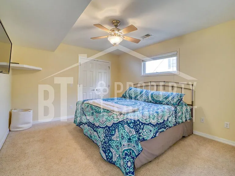 134 Lake Village Ln — Photo 33