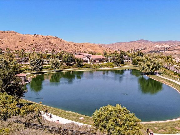 3rd image of 29148 Mission Trail Ln