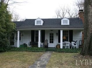 265 S Main St, Amherst, VA 24521