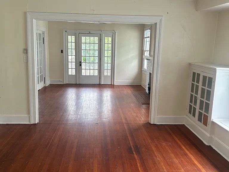 8008 Sycamore St — Photo 13